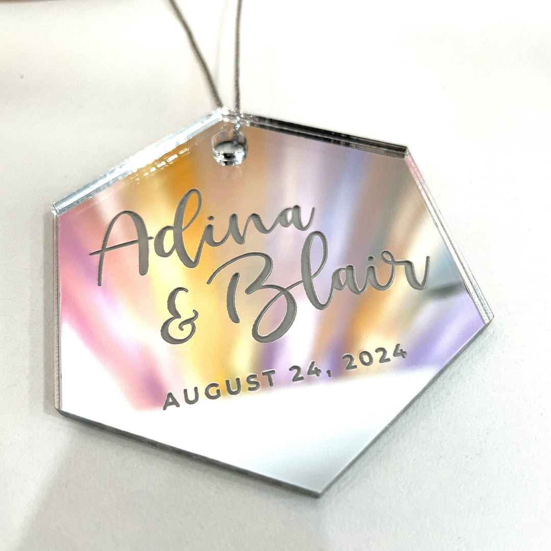 Custom Wedding Favour Ornament, Mirrored Acrylic Bulk Wholesale Logo, Monogram, Couples Name Gifting tag - LIVELY AFFAIR