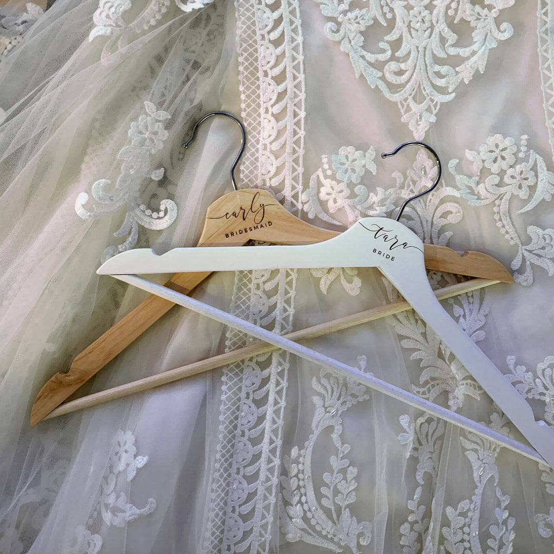 Personalized Wedding Hanger - ROMANTIC SOIRÉE